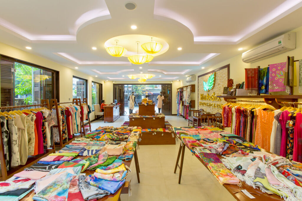 Хойан: Silkotel Hoi An	