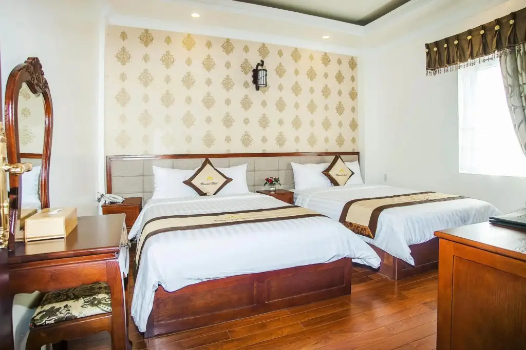 Далат: Diamond Hotel