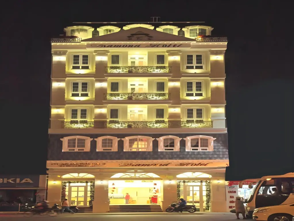 Далат: Diamond Hotel