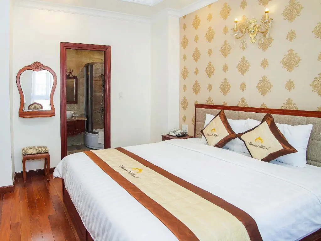Далат: Diamond Hotel