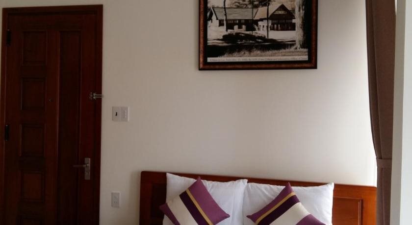 Hoang Quan Hotel — фото 1