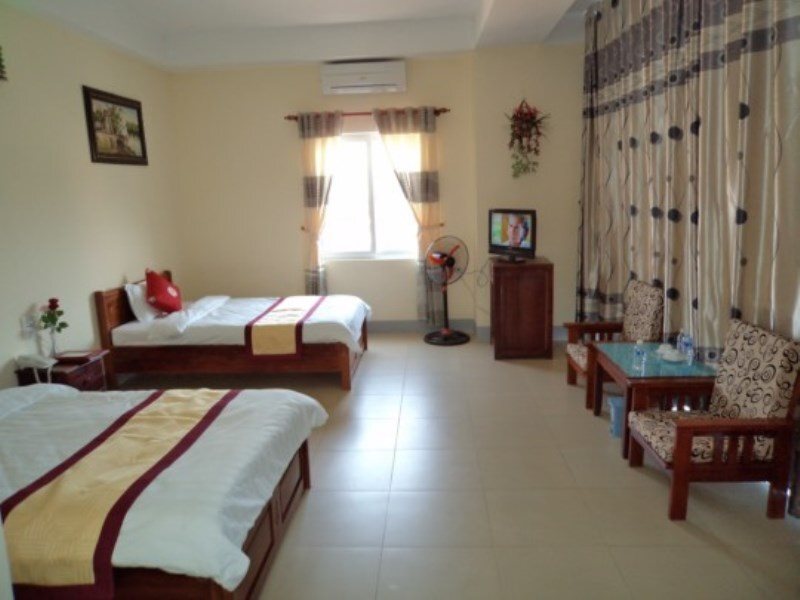 Винь: Quyet Thanh Hotel