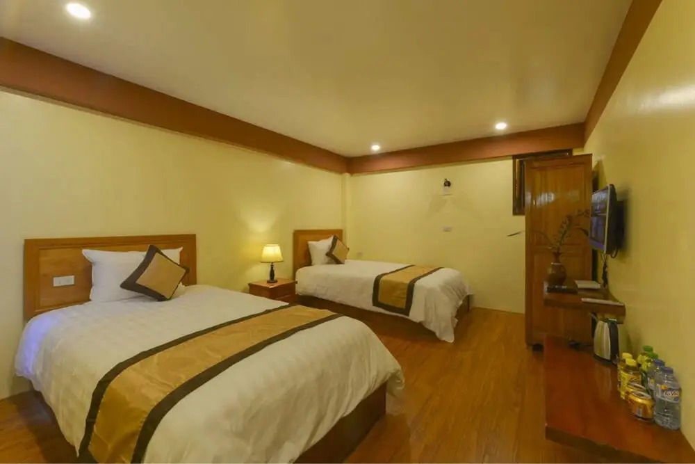 Шапа: The Mountaineer Hotel