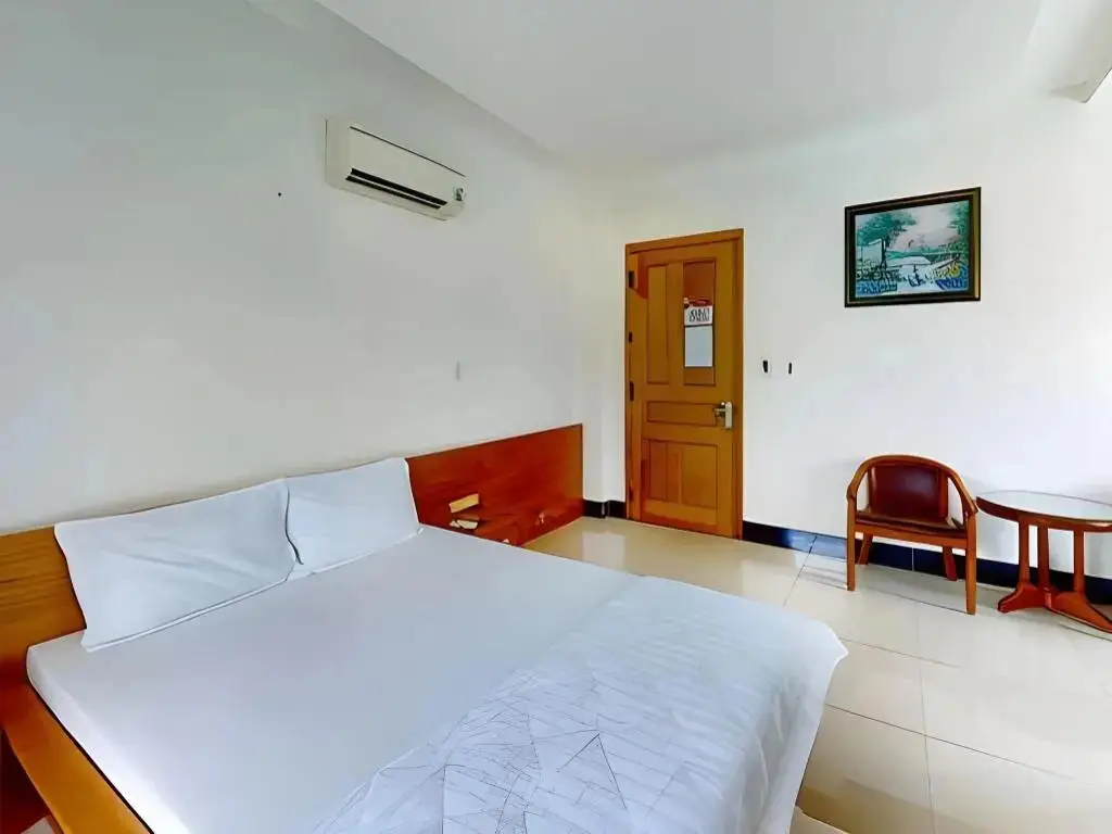 Лонг Диен: Seaview Long Hai Hotel