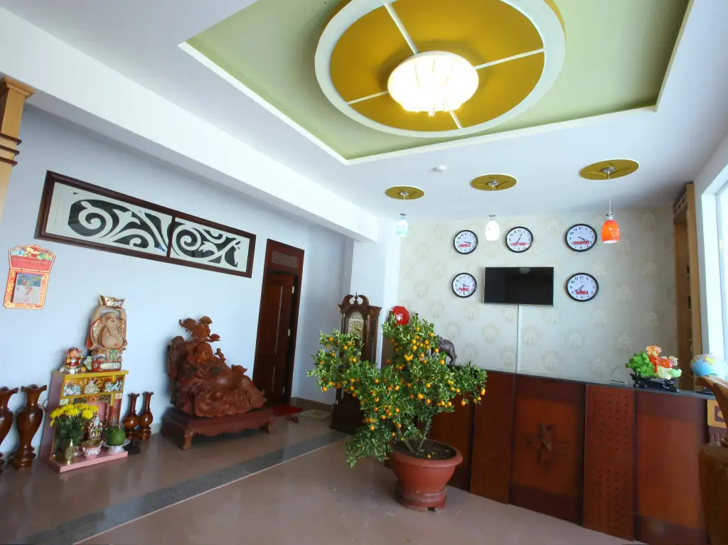 Bazan Hotel Dak Lak — фото 1