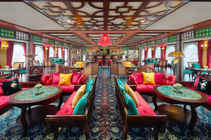 Халонг: La Vela Classic Cruise - Managed by Paradise Cruises