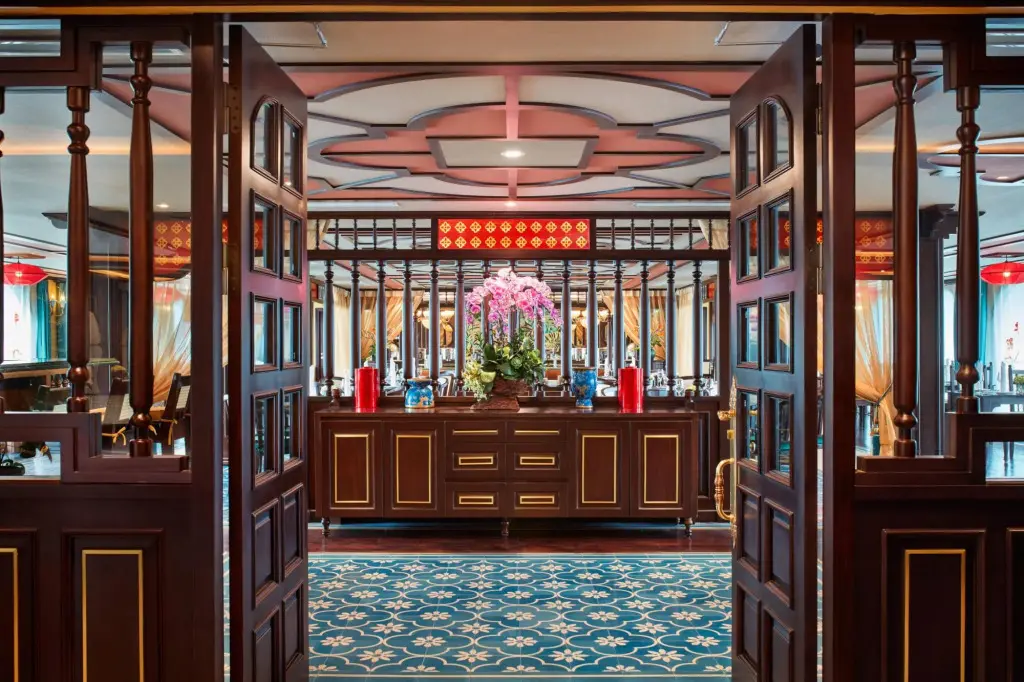 Халонг: La Vela Classic Cruise - Managed by Paradise Cruises