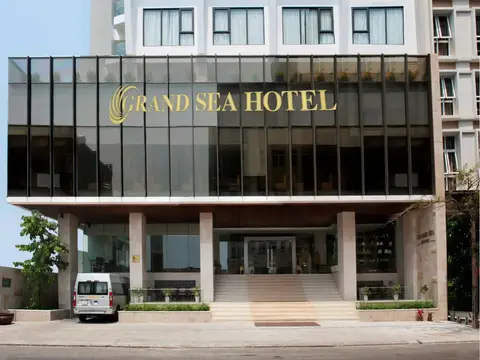 Grand Sea Hotel — фото 1