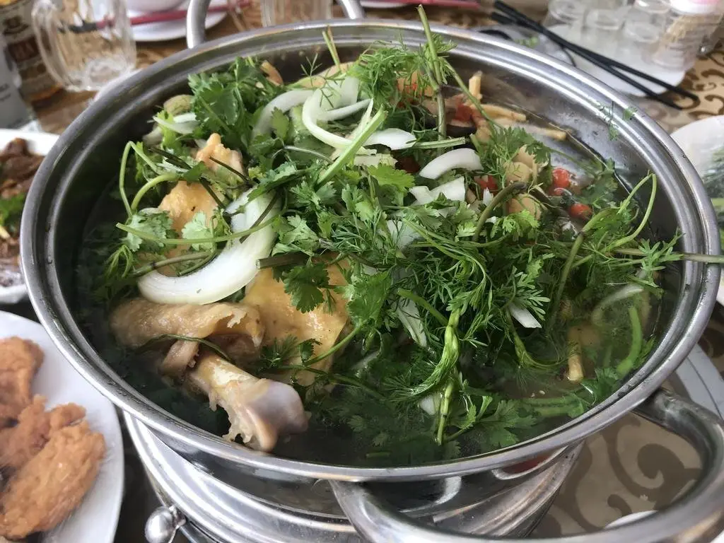 Винь: Tuan Anh Cua Lo Hotel