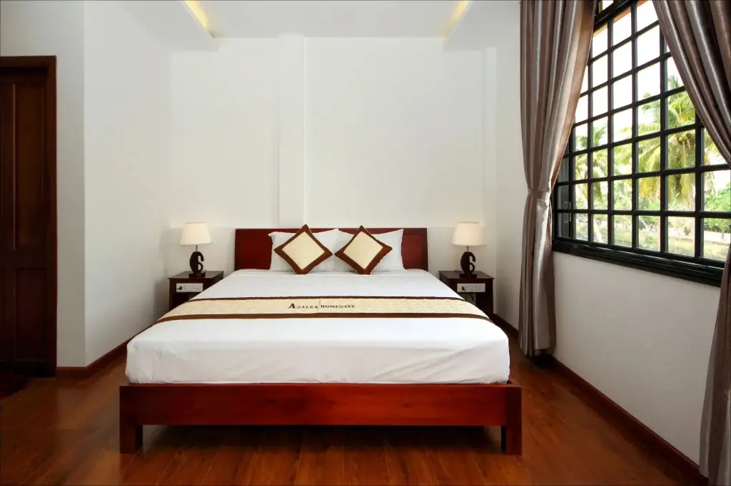 Хойан: Azalea Homestay