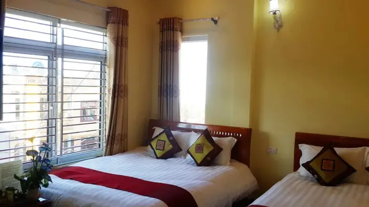 Шапа: Quyet Tinh Hotel