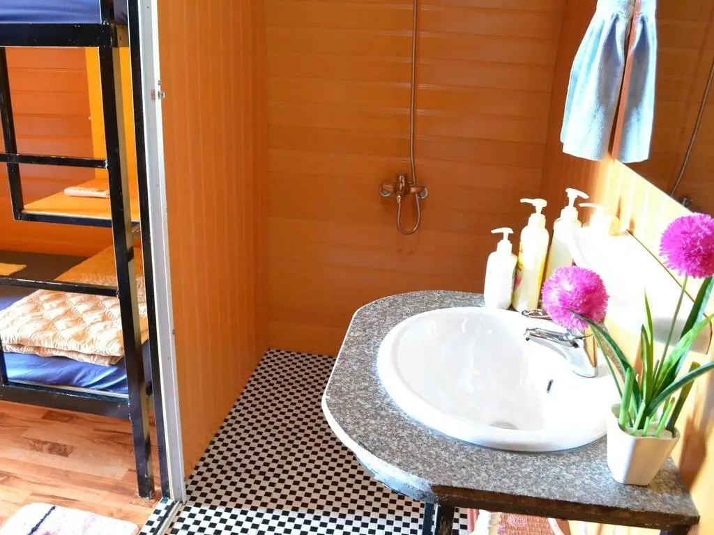 Хайфон: Le Pont Bungalow Hostel