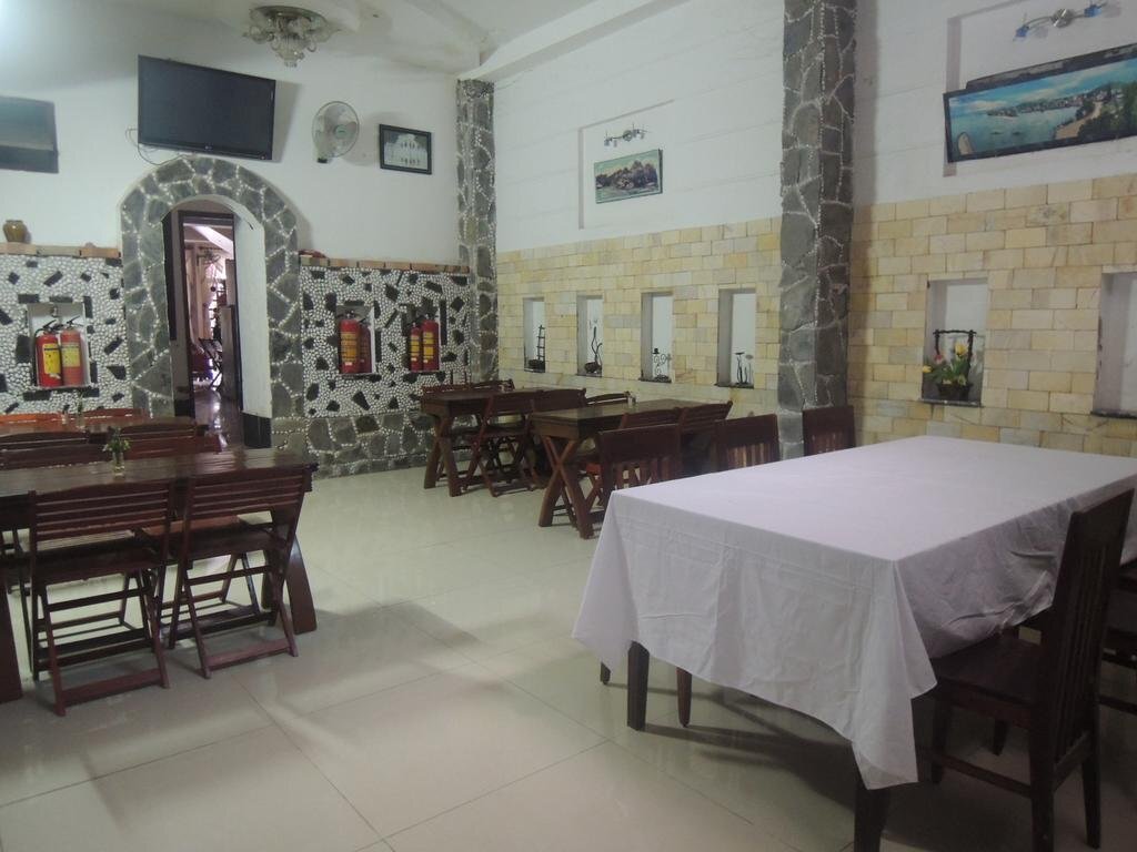 Рач-Гия: Ngoc Quynh Hotel