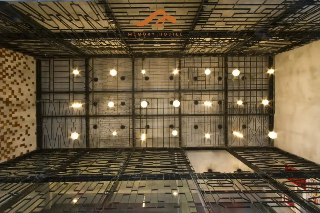 Дананг: Memory Hostel