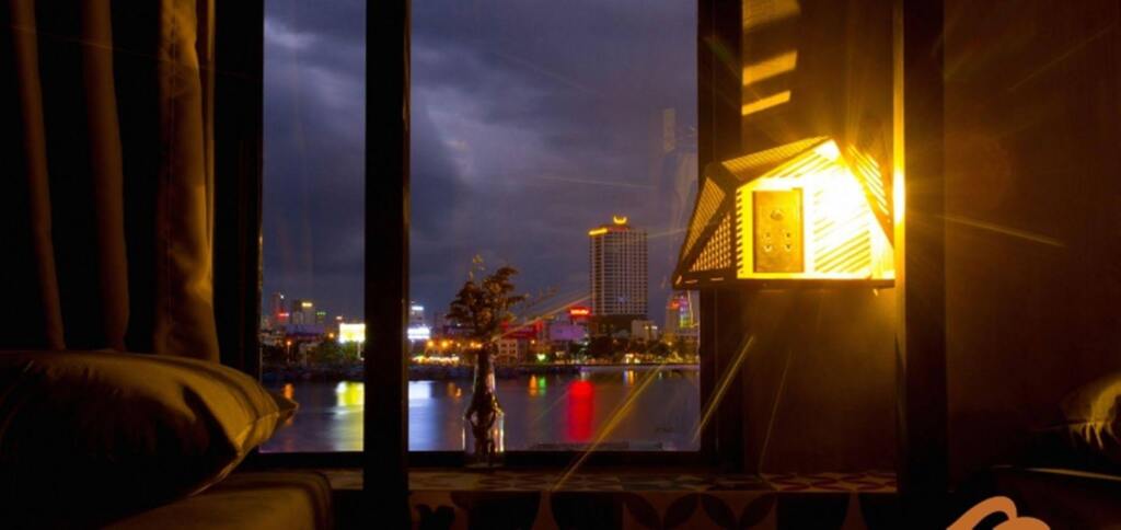 Дананг: Memory Hostel