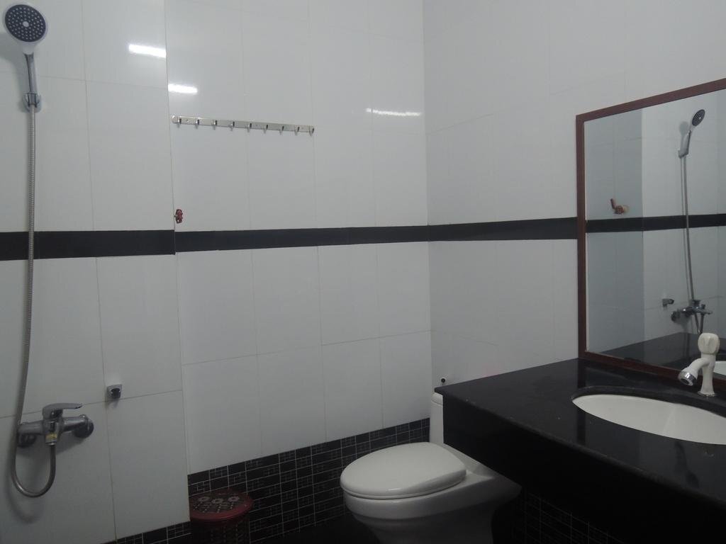 Камау: A Dong 2 Hotel