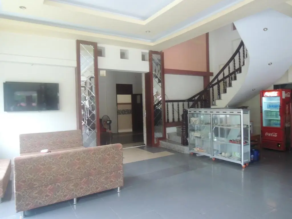 Рач-Гия: Hoa Anh Dao
