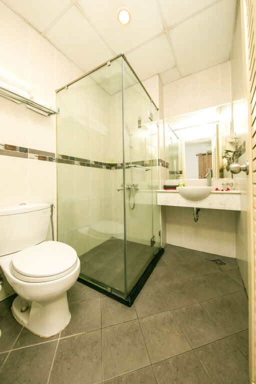 Хошимин: Quy Hung Hotel