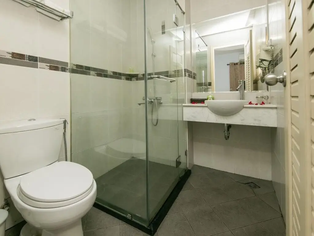 Хошимин: Quy Hung Hotel