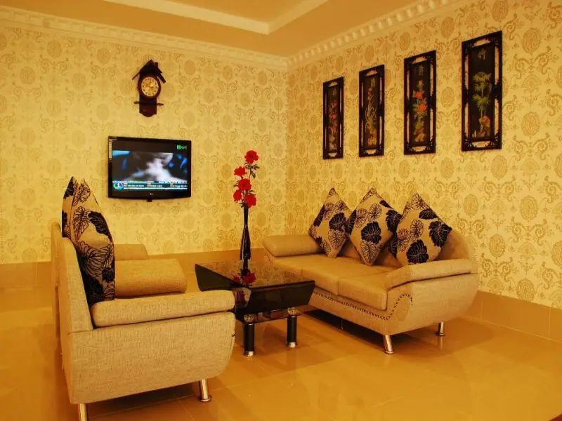Рач-Гия: Nhat Quynh Hotel 2