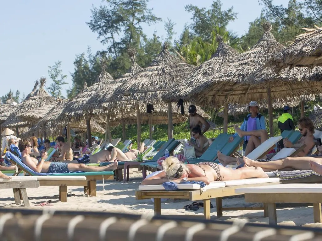Хойан: An Bang Sunset Village Homestay