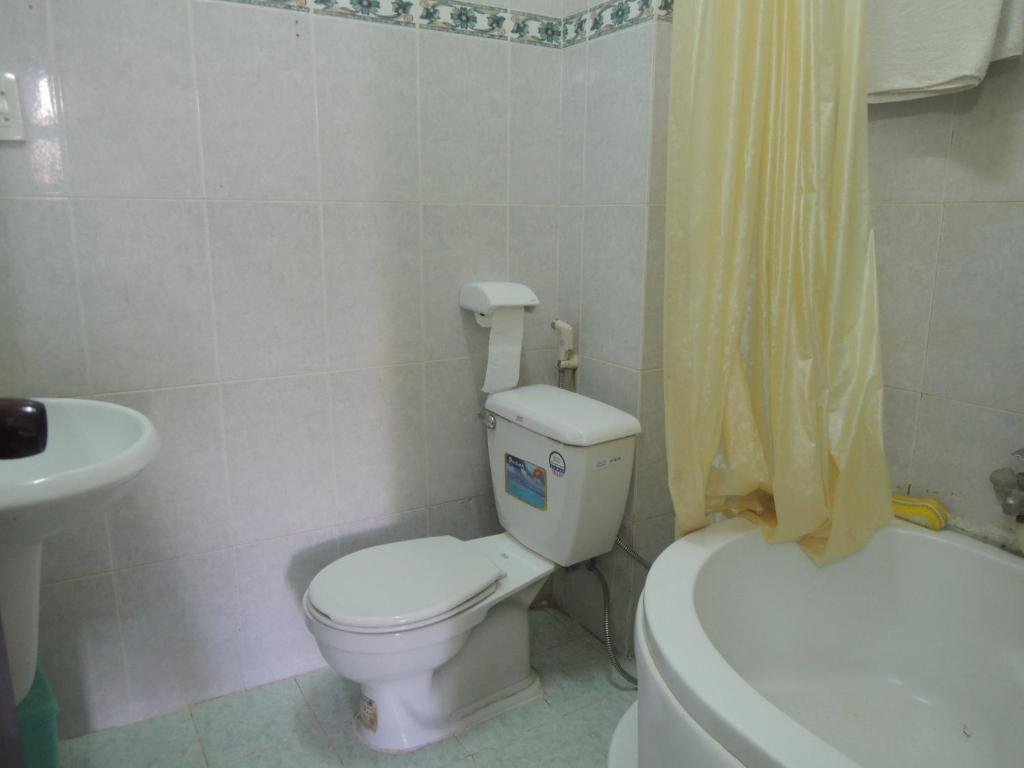 Пху Винх: Palace Hotel 2