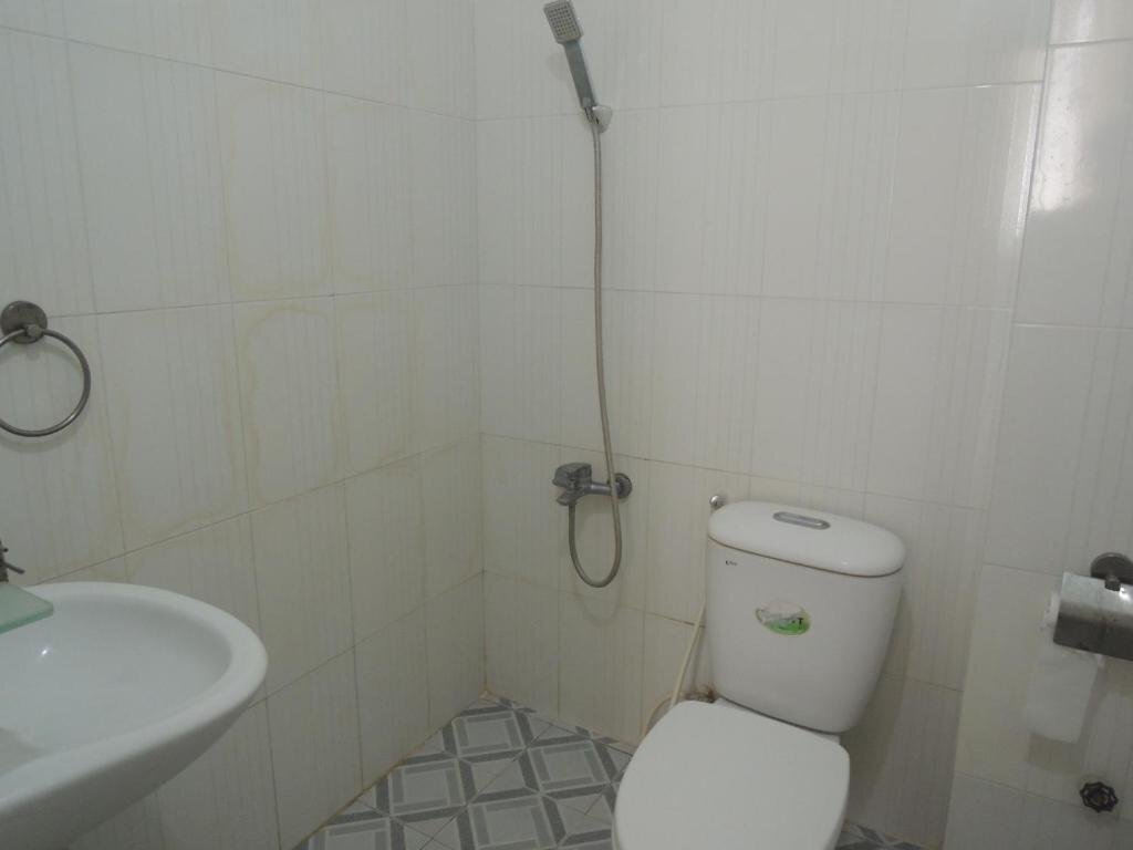 Пху Винх: Minh Nguyet Motel