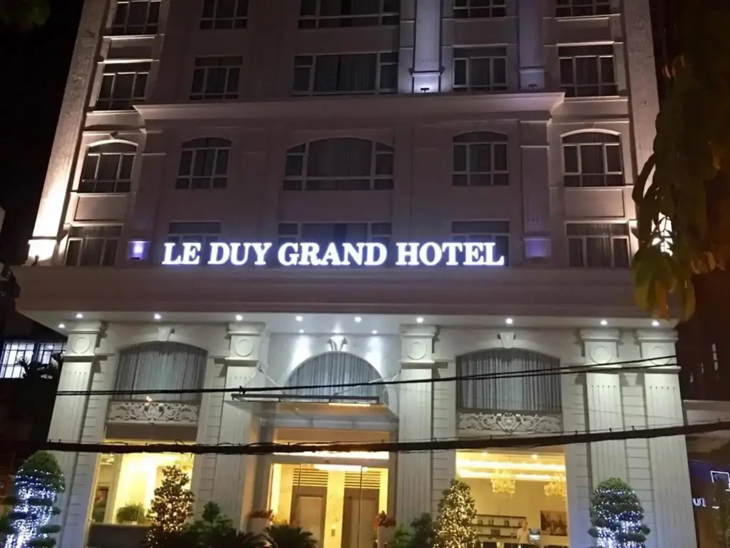 Le Duy Grand Hotel — фото 1