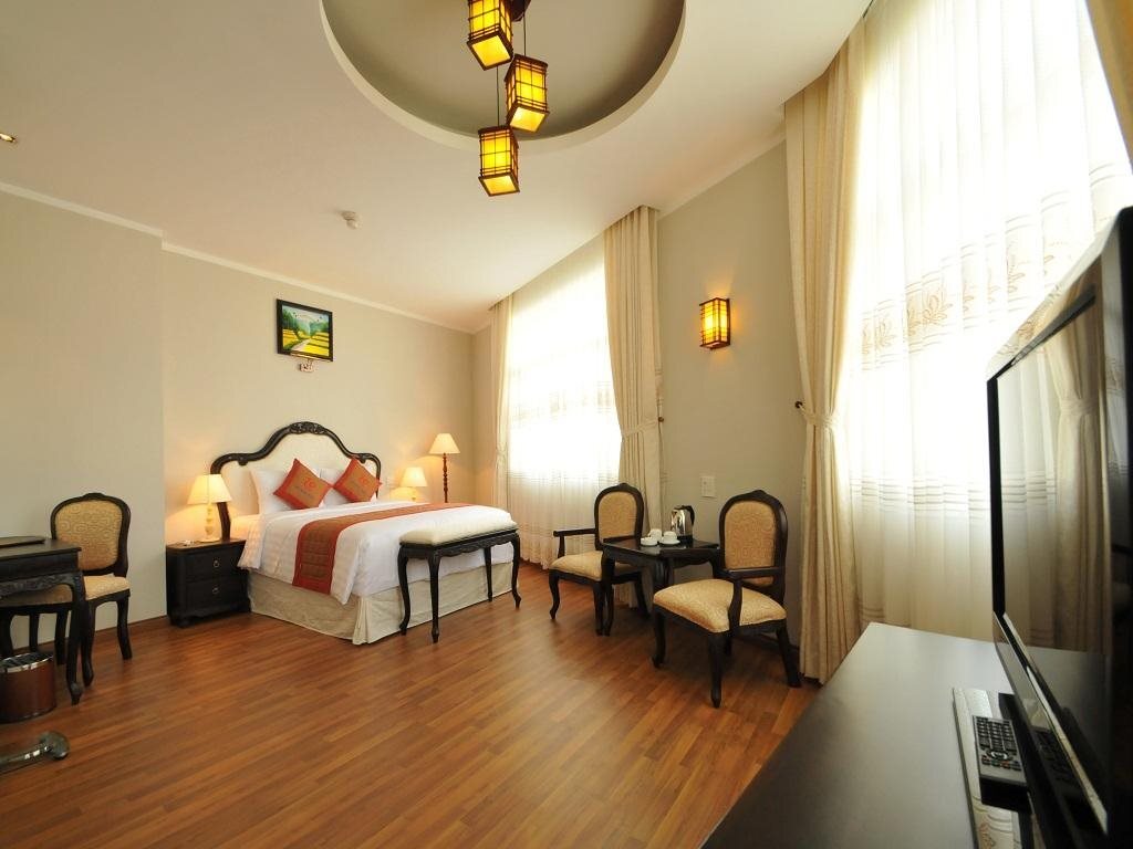 Hoa Binh 1 Hotel — фото 1
