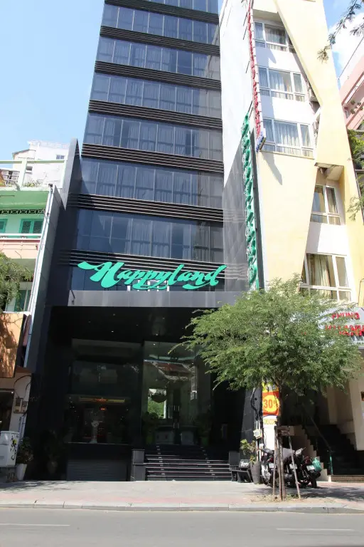 Хошимин: Happyland Hotel