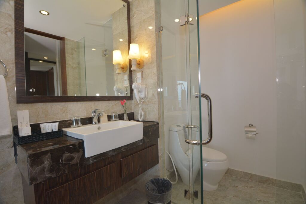 Кам Лам: Ocean Waves Resort