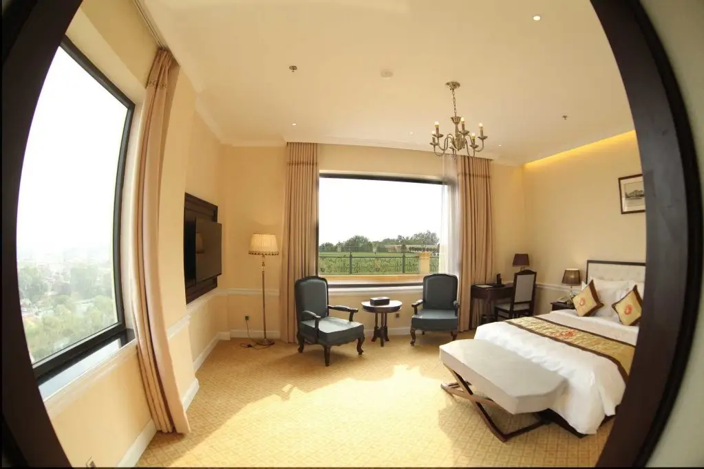 Бакнинь: Phoenix Resort Bac Ninh