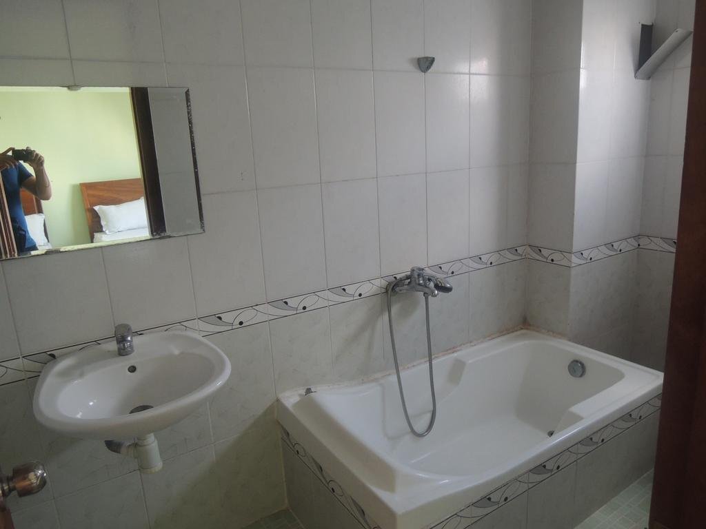 Рач-Гия: Hong Nam Hotel