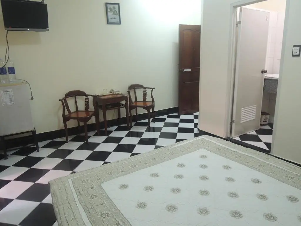 Рач-Гия: Hong Yen Hotel