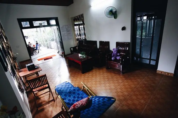Хойан: Sake Homestay