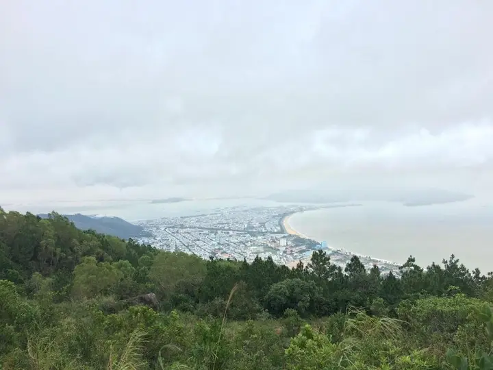 Куинён: Nh Nghi Thu Ha