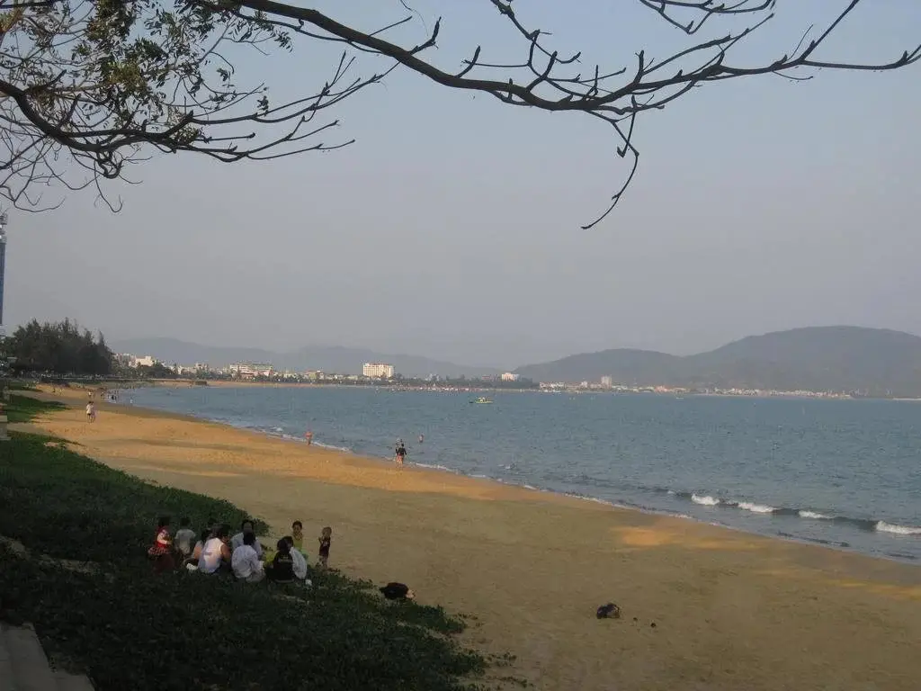 Куинён: Nh Nghi Thu Ha