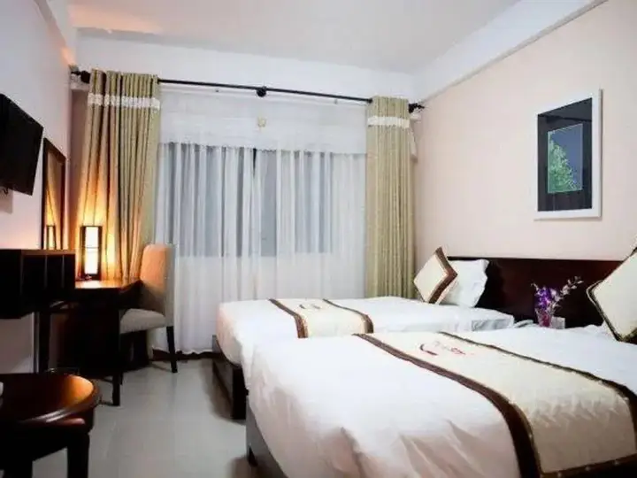 Хюэ: Hue Smile Hotel