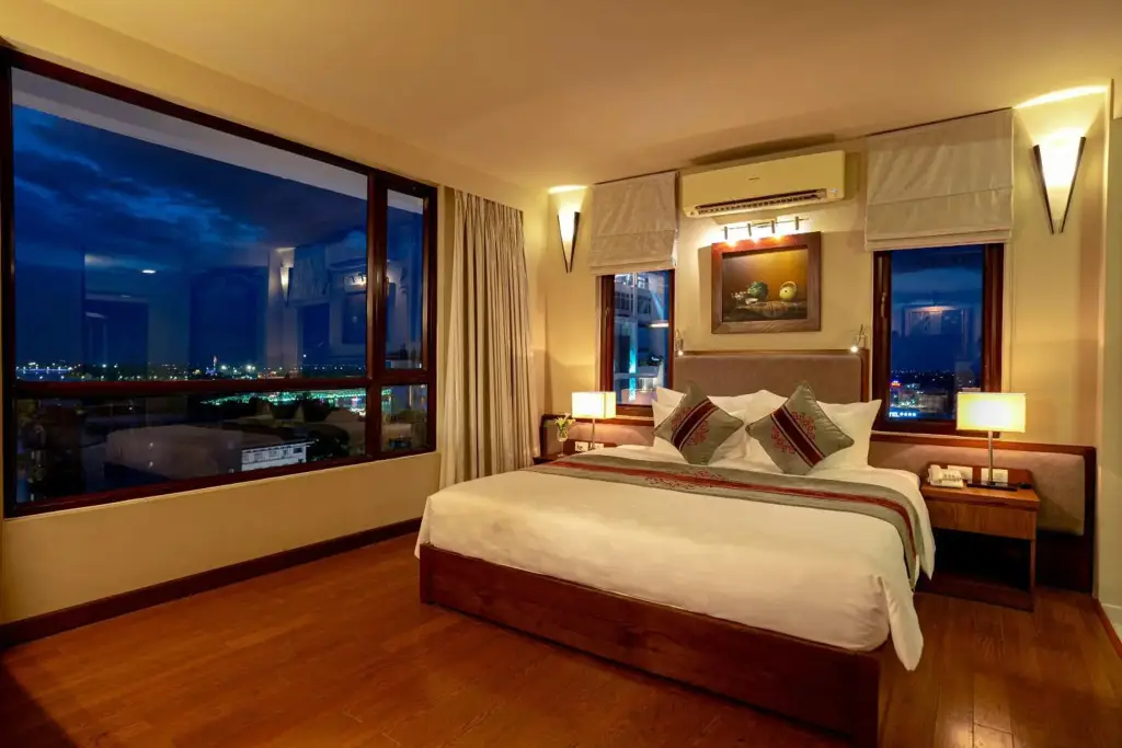 Хюэ: Asia Hotel Hue
