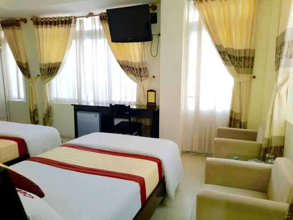 Хюэ: Canary Hotel Hue
