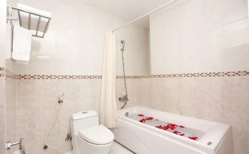 Хошимин: New Pacific Hotel