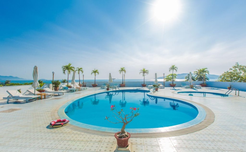 Нячанг: Yasaka Saigon Nha Trang Hotel