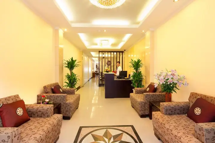 Ханой: Rising Dragon Estate Hotel
