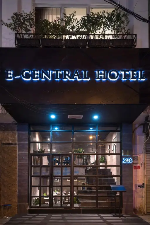 Хошимин: C Central Hotel