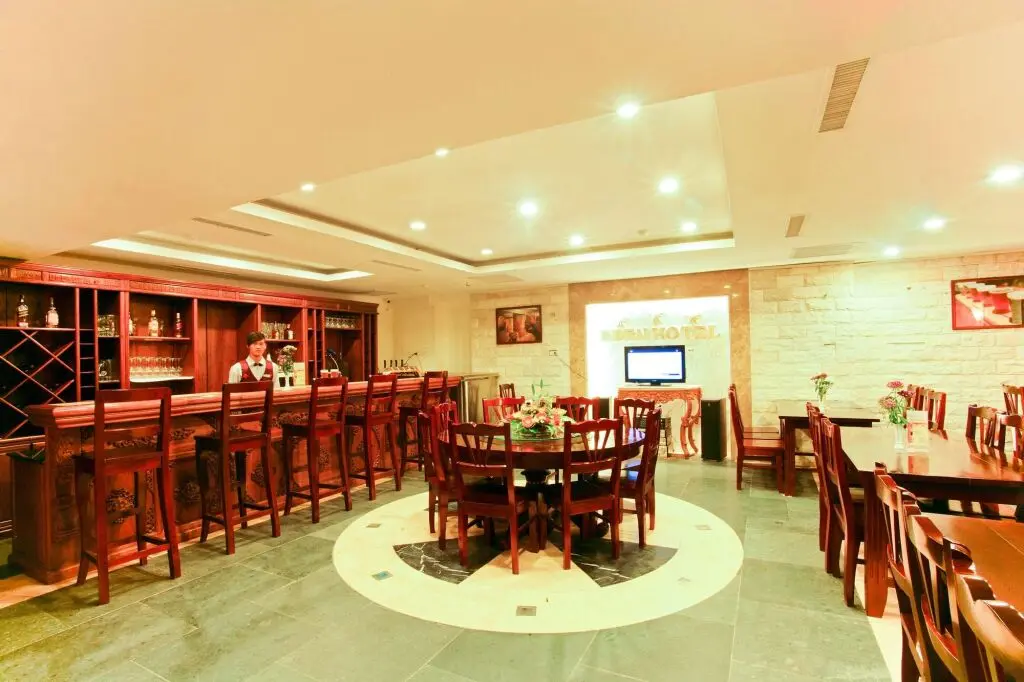 Дуонг-Лам: Eden Hotel Hanoi