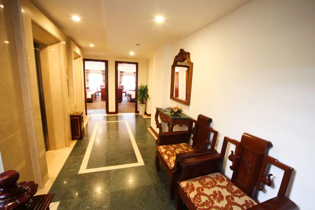 Дуонг-Лам: Eden Hotel Hanoi
