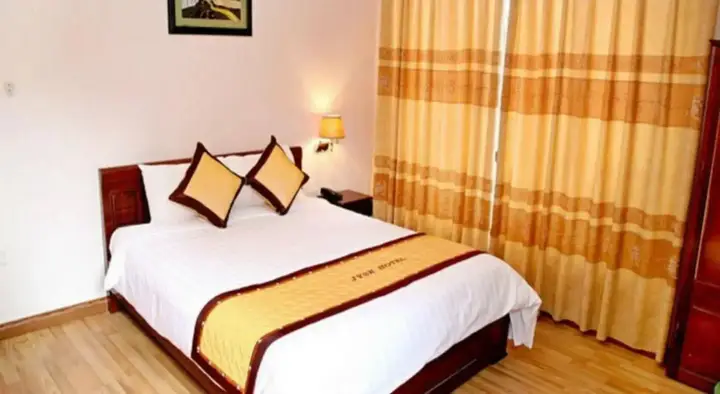 Хюэ: Phong Nha Hotel Hue