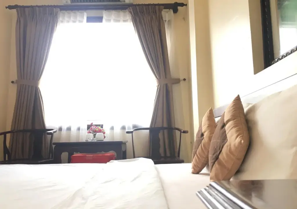 Хюэ: Tran Ly Hotel