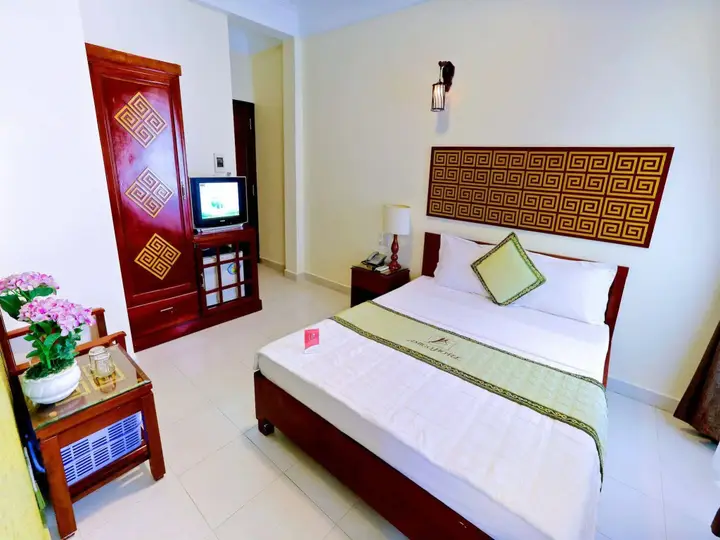 Хюэ: Amigo Hotel