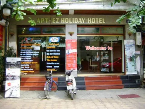 Apt Ez Holiday Hotel — фото 1